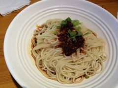 -诚铭记·虾仁汤包·成都小吃(融创店)