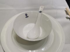 -红鼎豆捞·非遗鲍皇汤火锅(宝丰路店)