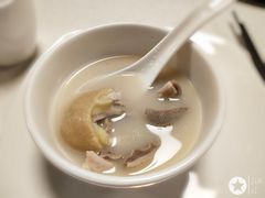 -煲王粤菜餐厅(中侨中心店)