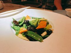 -东南里湖景餐厅·新闽菜(浦西万达店)