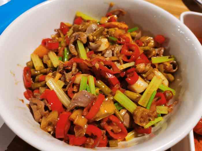 乐宣鲜炒铺·长沙下饭菜(高新二路店)-"肉炒肉,青椒鸡蛋好吃,服务态度