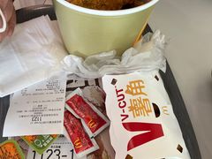 -麦当劳(新城市广场店)