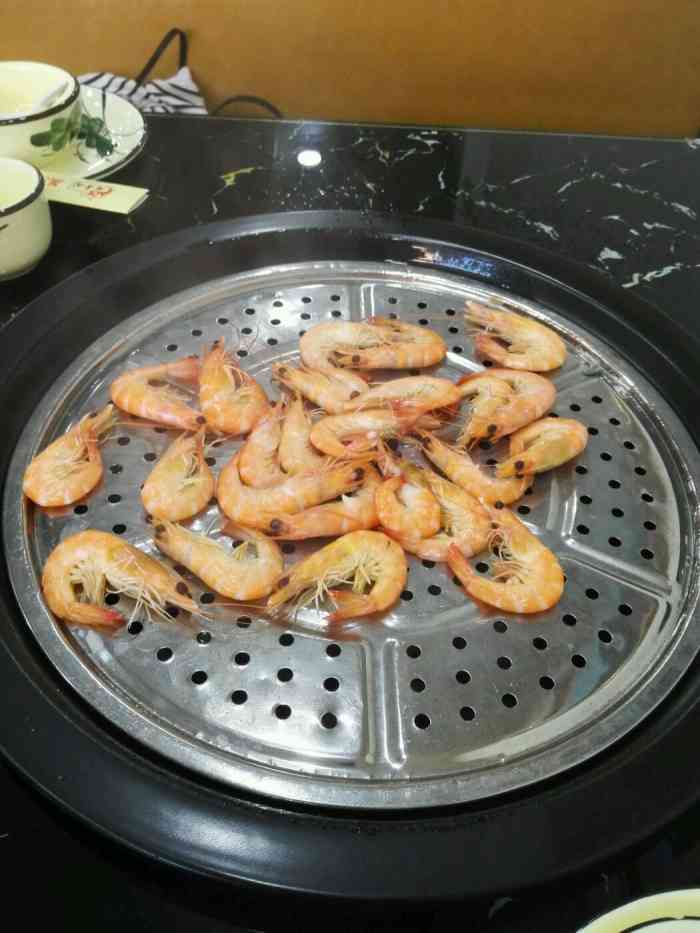 万鑫阁蒸汽海鲜-"闺蜜带我来次的.高朋满座生意兴隆.老板是.