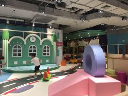 -利奥梦幻主题乐园(爱琴海购物公园店)