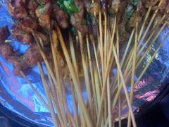 -何师烧烤Pro ·江湖川菜·小龙虾·精酿(太古里旗舰店)