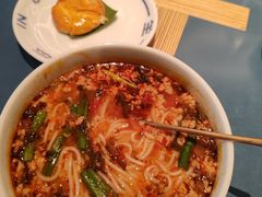-一坐一忘云南菜(嘉里中心店)