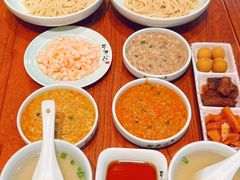 -裕兴记•蟹黄面馆(人民广场店)