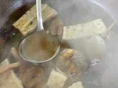 -广味炭炉鸡煲(宝业路分店)