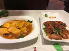 闫府第一福-闫府私房菜·百年鲁菜(恒隆店)