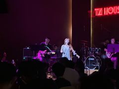 -TZ House音乐现场(来福士中心店)