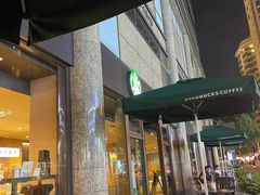 -星巴克(西藏路店)