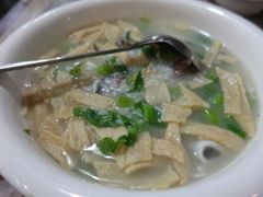 鱼头粥-官塘锋记鱼生·生腌·砂锅粥(牌坊街店)