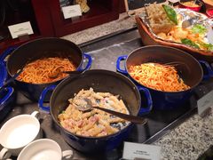 -松山湖凯悦酒店·Café自助餐厅·周末火舞秀表演