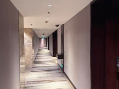 -上海龙之梦万丽酒店