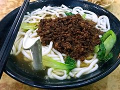 -丽虹云南过桥米线(兴工街店)
