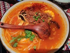 贵州凯里酸汤米线-云边嬢嬢·云南野料现摏火锅