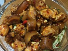 -胡胖子专业长沙菜(衡山路店)