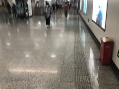 -常熟路(地铁站)