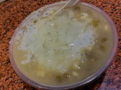 夏三宝-百花传统甜品店(原址店)