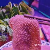 生意火爆🔥屋里屋外坐满了人