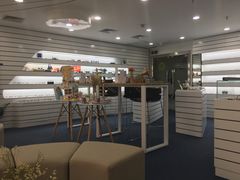 -优视力蔡司眼镜验配中心(越秀城市广场奥莱店)