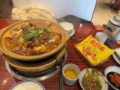 -沙胆彪炭炉牛杂煲(上海日月光广场店)