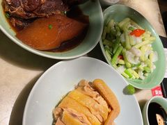 -弄堂里(西溪龙湖天街店)