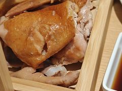 -关东小磨东北菜(上海长风大悦城店)