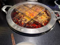 -井格重庆火锅(西直门凯德Mall店)
