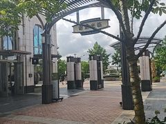 -比斯特上海购物村精品奥特莱斯
