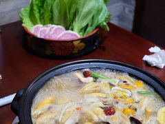 -菌之家·专业纯野生菌火锅·特色炒菌