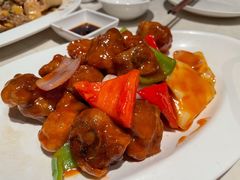 菠萝生炒骨-肥仔文澳门猪骨煲(南京西路店)