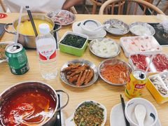 -杨老板·海鲜集市火锅·鲜切牛肉(中防万宝店)