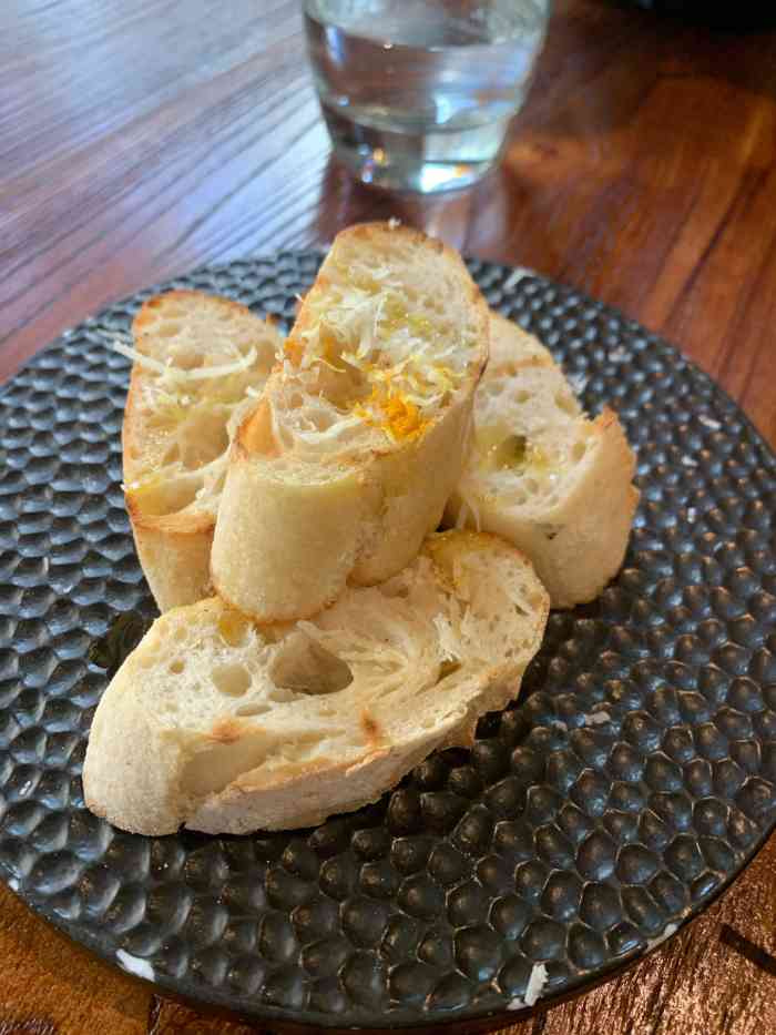 micasa西班牙小酒馆(大学路店)-"这家店就在街角,我以后肯定要经常