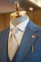 -优刻西服西装定制(金轮国际广场店)