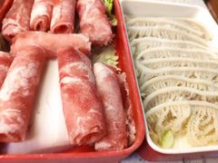-钢管厂五区小郡肝串串香(蜀都万达店)