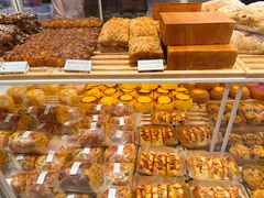 -好利来(上海长宁龙之梦店)