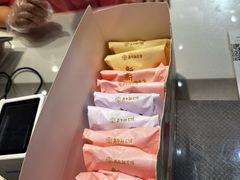 -嘉华鲜花饼·现烤(昆明老街店)