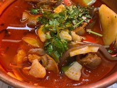 -成都你六姐·牛肉冒菜·麻辣香锅(长泰广场店)