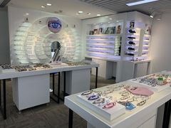 -浮光眼镜·蔡司视觉合作·数字验配中心(陆家嘴店)