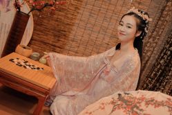 -汉仪华裳汉服馆(打浦桥店)