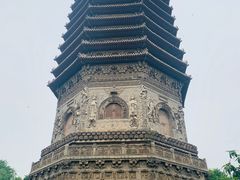 -玲珑塔公园