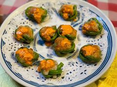 蟹黄墨鱼饼-龙桥私厨·姜花菊花过桥鱼·顺德菜(容桂店)