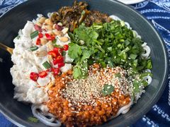 豆花米线-滇道云南特色料理(康定路店)