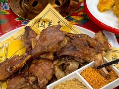 -闯关东东北农家菜(崂山石老人店)