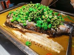 -探鱼·鲜青椒爽麻烤鱼(东城万达广场店)