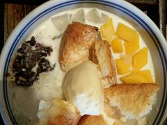 -云海肴·汽锅鸡·云南菜(天山百盛优客店)