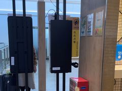 -麦当劳(深圳北站B2检票口楼上)