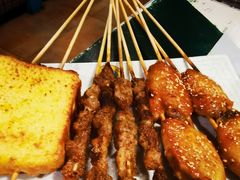 -寂寞的豆芽 烧烤酒场(丽景店)