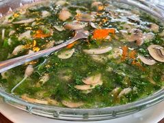 荠菜蘑菇烩虾仁-长兴菜馆(高桥店)